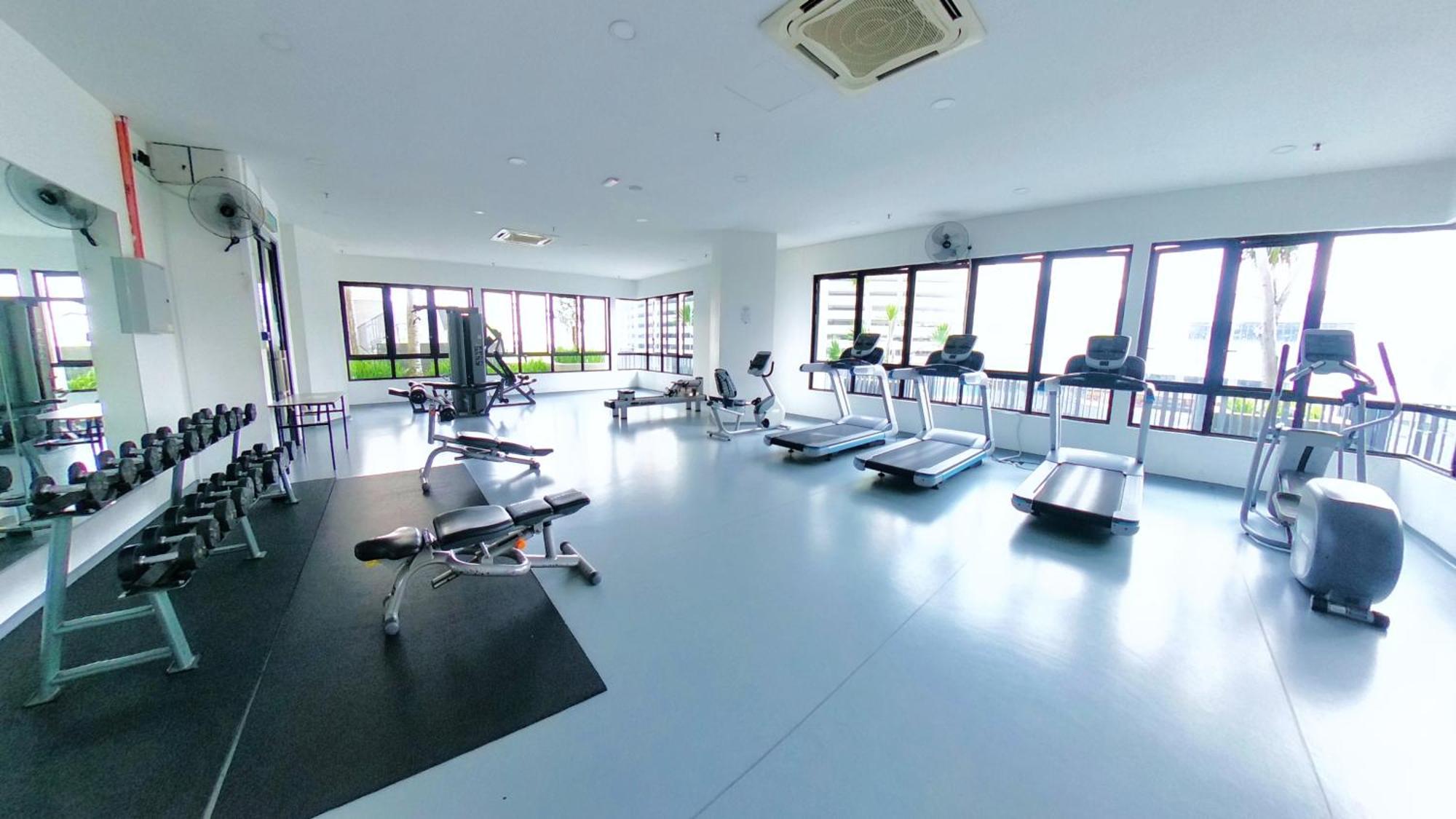 9Pax 2R2B Family Suite, I-City, I-Suite, Hyde, Beside Theme Park, Wifi 50-55" Smart Tv شاه علام المظهر الخارجي الصورة